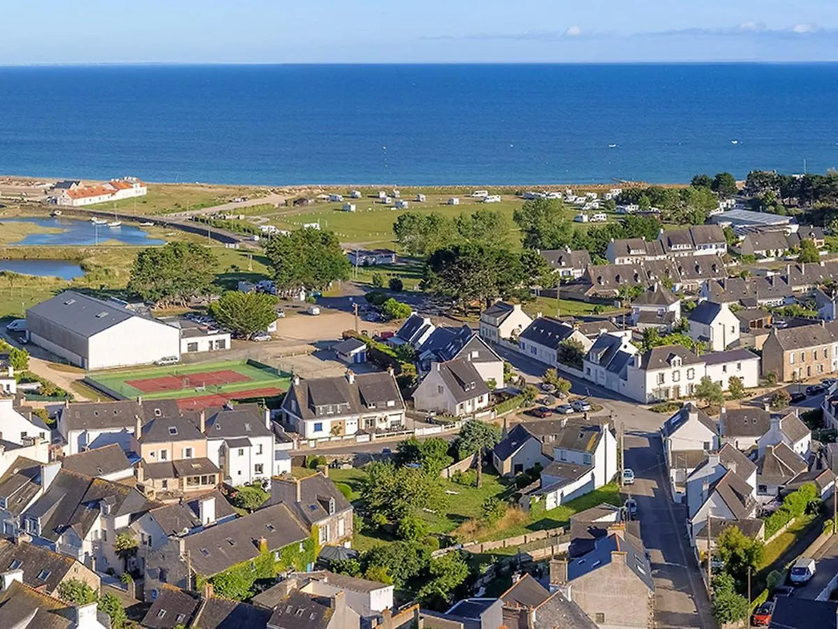 Apartment Studio Larmor-Plage, 1 Piece, 2 Personnes - Fr-1-349-110 France