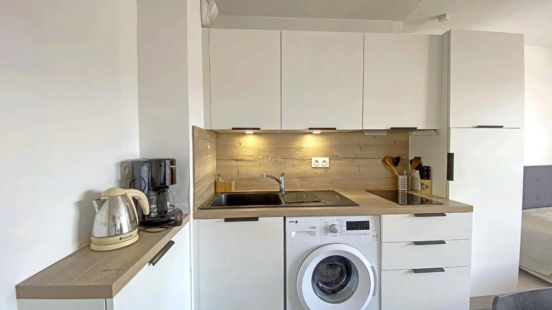 Studio Larmor-Plage, 1 Piece, 2 Personnes - Fr-1-349-110 Apartment