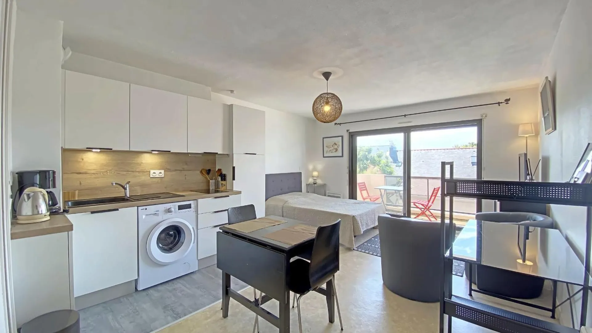 Studio Larmor-Plage, 1 Piece, 2 Personnes - Fr-1-349-110 Apartment Larmor-Plage